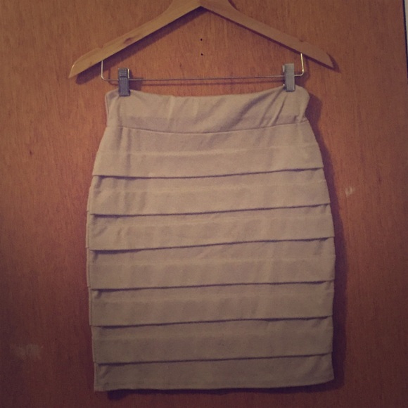 Bandage Pencil Skirt - Picture 1 of 2