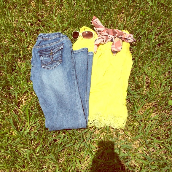 💙CUTE BLUE BOOTCUT JEANS 💙