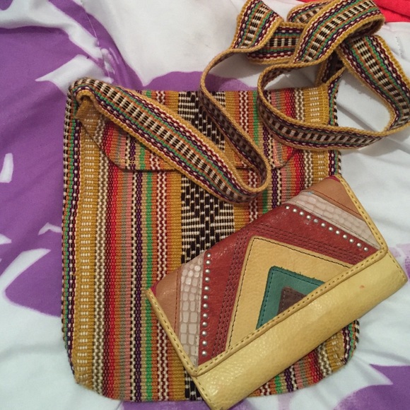 📣bundle only📣Tribal print bag/ fossil wallet🙆🏻