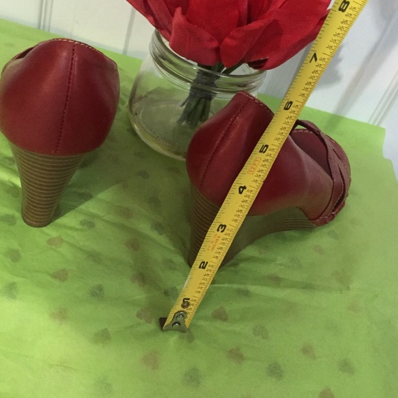 What's What By Aerosoles ✂️Firm - Picture 3 of 3