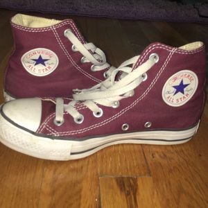 Maroon converse high tops