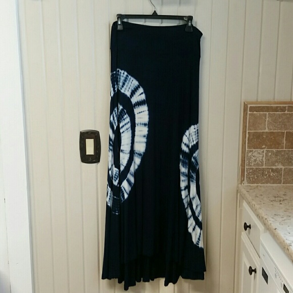 Navy blue long skirt