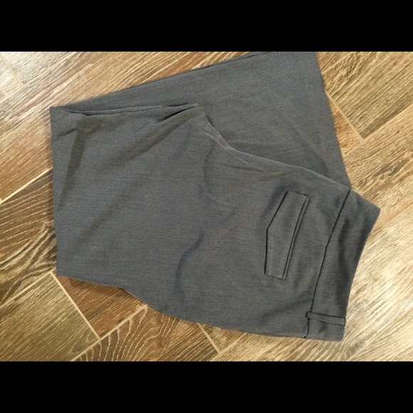 Size 20 old navy gray slacks
