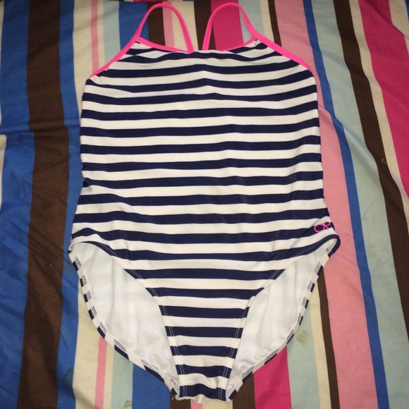 One piece bathing suit