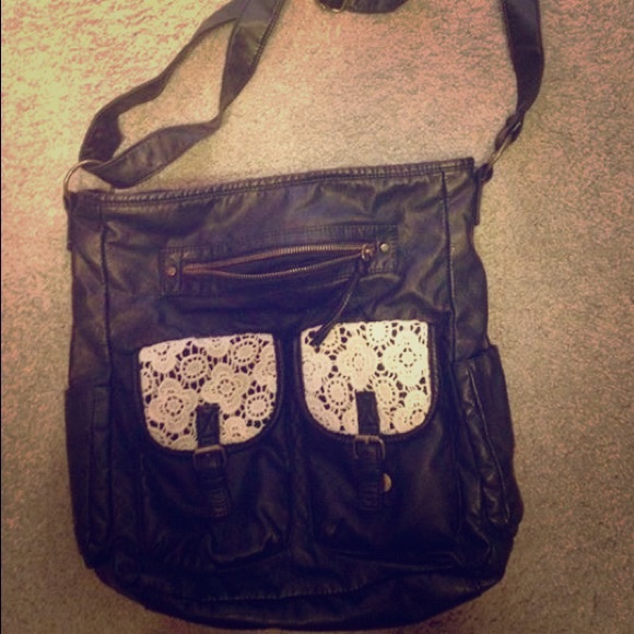 Crochet cross body bag