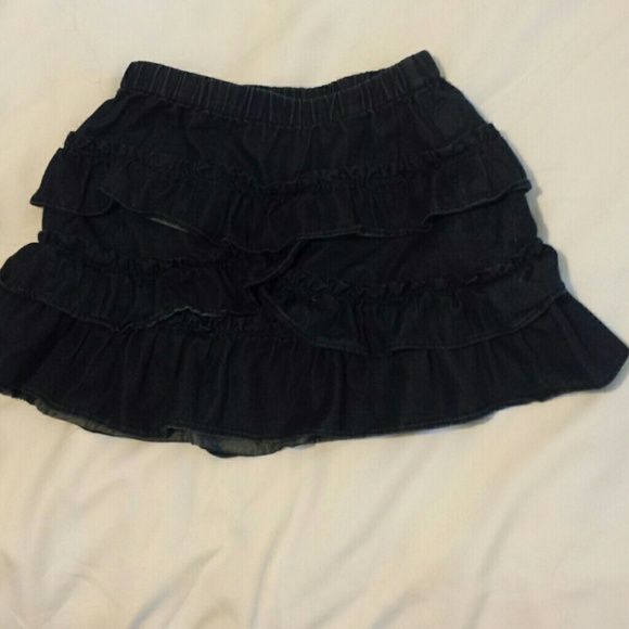 Old Navy dark denim girls ruffle  skirt - Picture 1 of 1