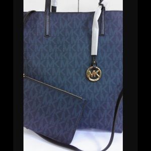 Michael Kors Hayley NS Convertible Tote