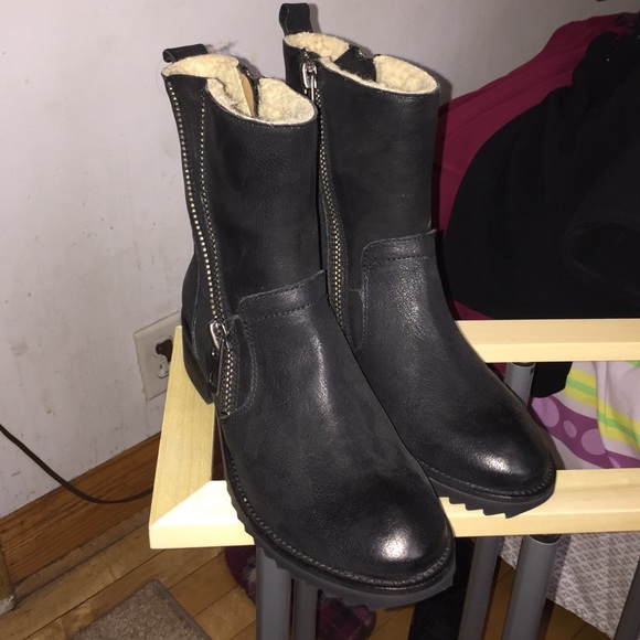 Dolce Vita booties