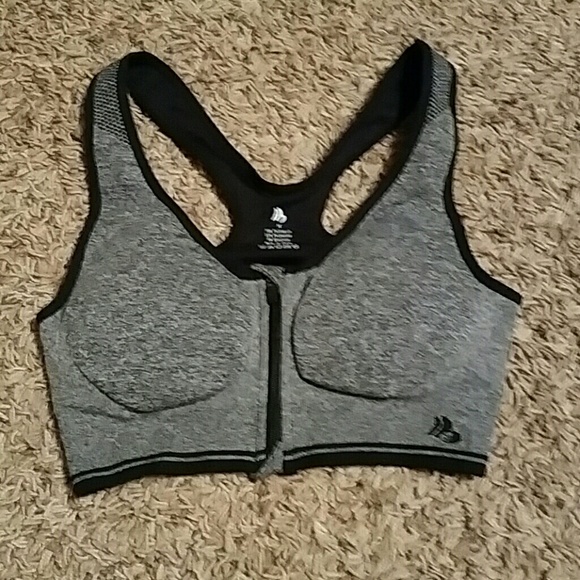Sports bra