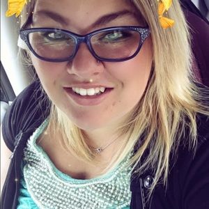 Meet your Posher, Sara