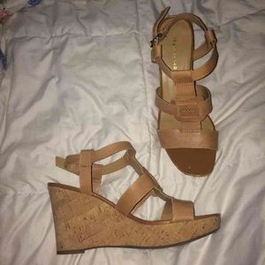 Tan sandal wedges!
