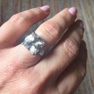 Stunning Sterling Silver CZ Ring