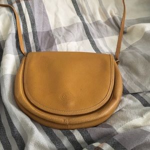 Tan/beige purse