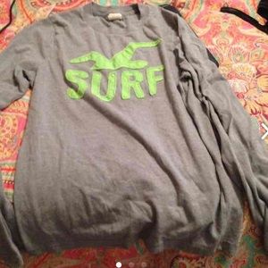 Men's long sleeve hollister top