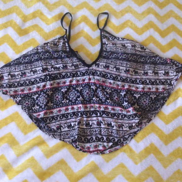 Angie Tribal Printed Crop Top - Picture 3 of 4