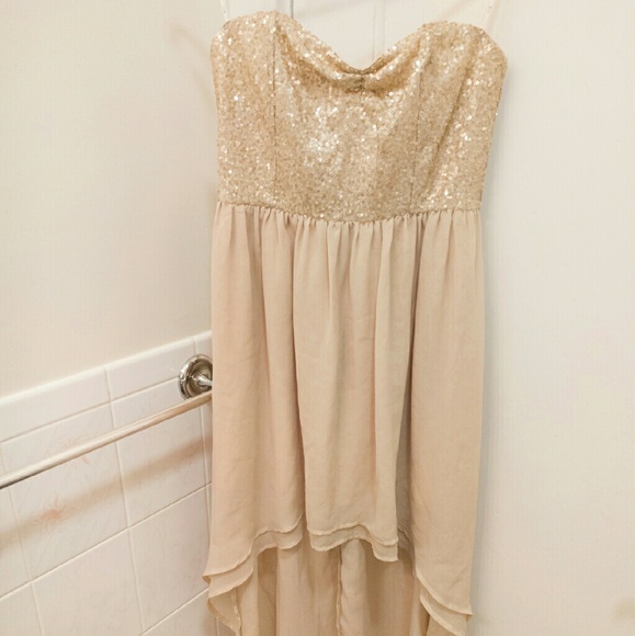 💕EVERYTHING MUST GO💕Gold high low dress!!