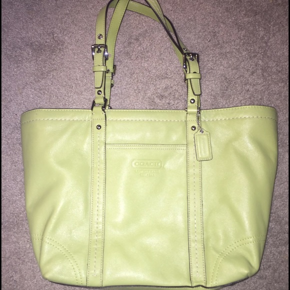 Coach tote