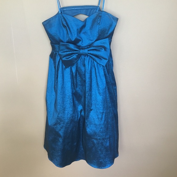 Cute blueish green dress
