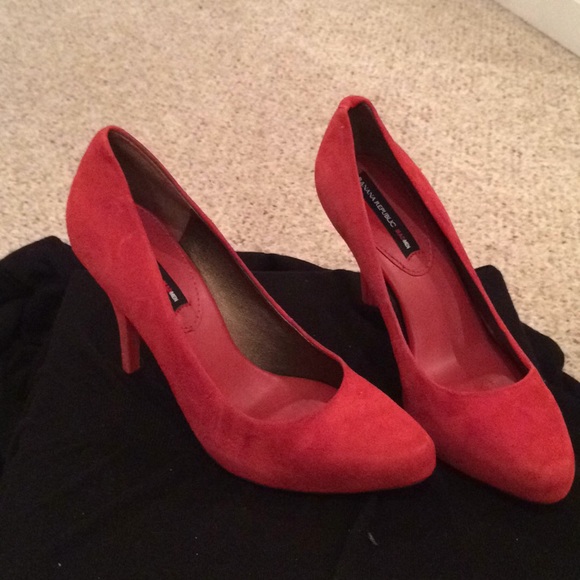 Banana Republic pumps