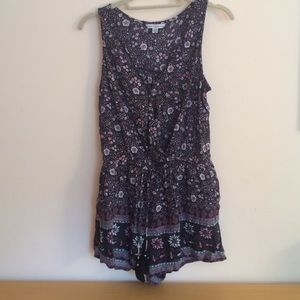 American Eagle Floral Print Romper