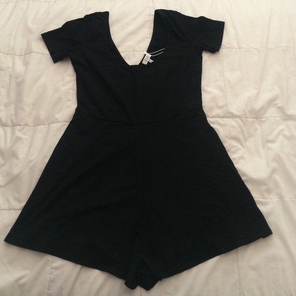 Casual black romper - Picture 3 of 4