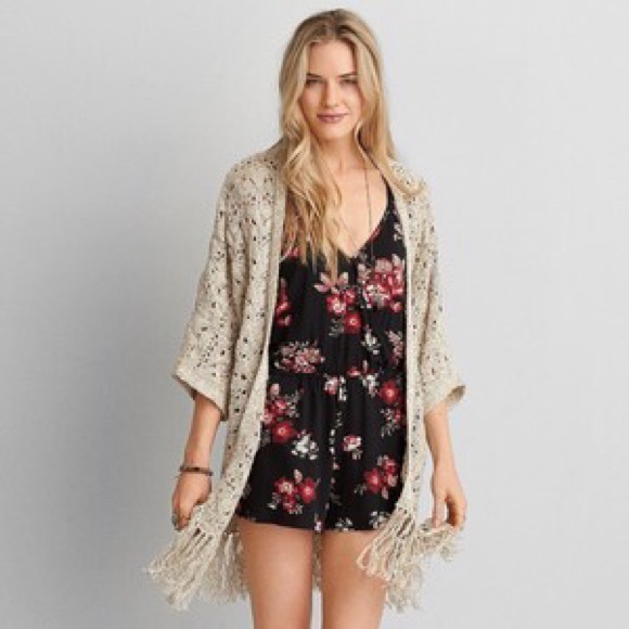 SOLD AE crochet fringe kimono!