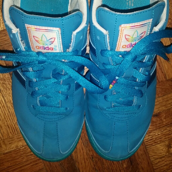 Ladies adidas athletic shoe