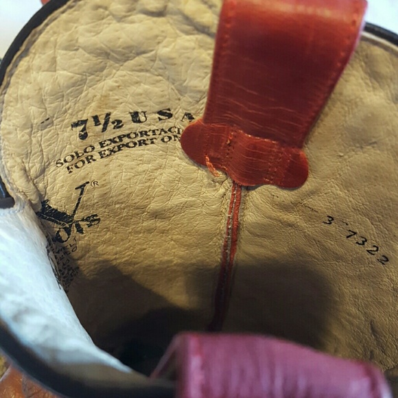 Boots - Picture 2 of 3