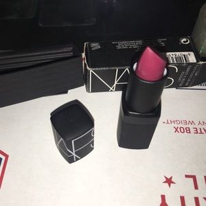 Nars lipstick