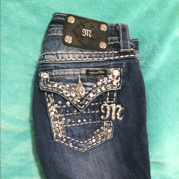 LIKE NEW MISS ME JEANS!