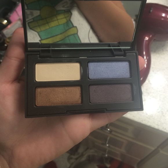 Kat von D eye shawdow quad
