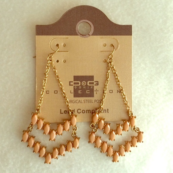 Long pretty candelier earrings