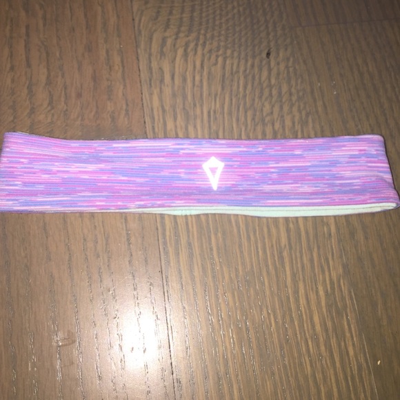 ivviva reversabe headband