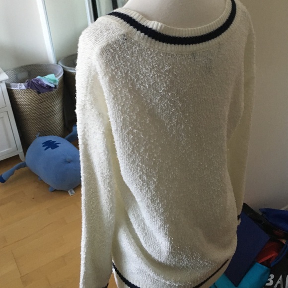 Large slouchy v neck cardigan - Picture 2 of 3