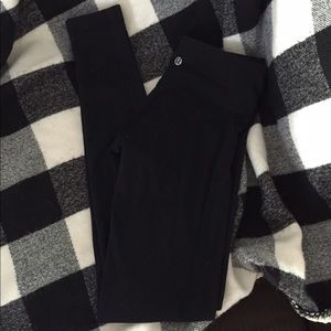 Lululemon Wunder Under Black