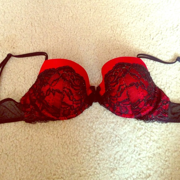 Victoria's Secret lace bra
