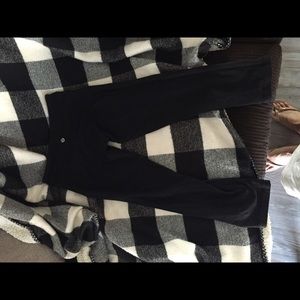 Lululemon Wunder Under Crops Black