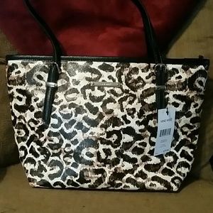 Nine West Leopard print handbag.