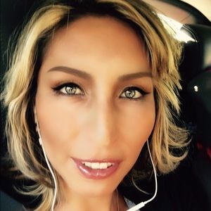 Meet your Posher, Ivonne