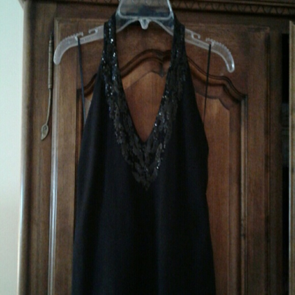 LRL Knit Halter top with sequins at v neckline - Picture 2 of 3