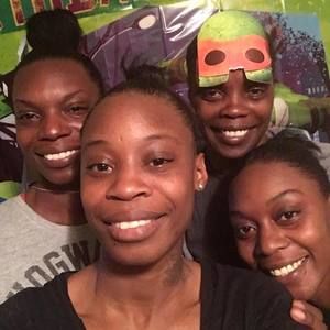 Meet your Posher, Xatonya