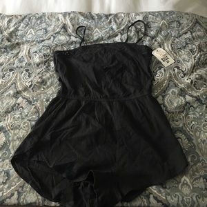 NWT Billabong black romper
