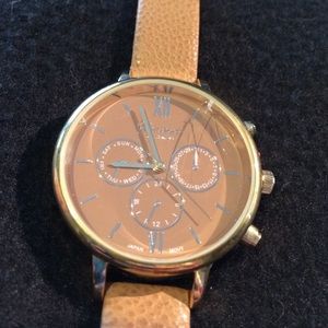 🆕 Tan and gold Geneva watch
