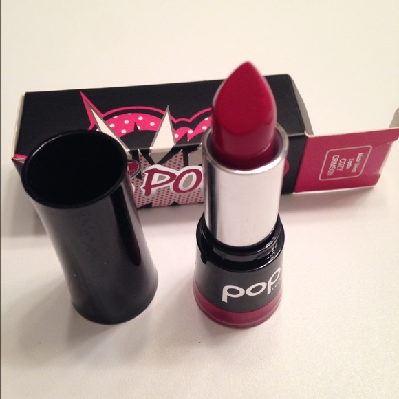 Pop beauty lipstick in cozy Crimson