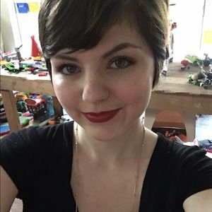 Meet your Posher, Amber