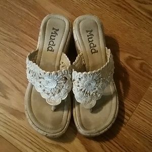 Mudd cork wedges