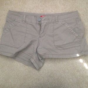 Khaki shorts