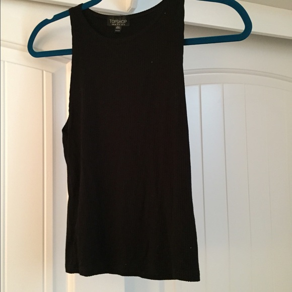 Black Crop Tank Top