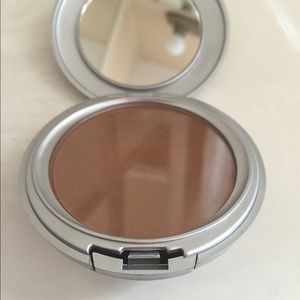 Bodyography Pressed Powder