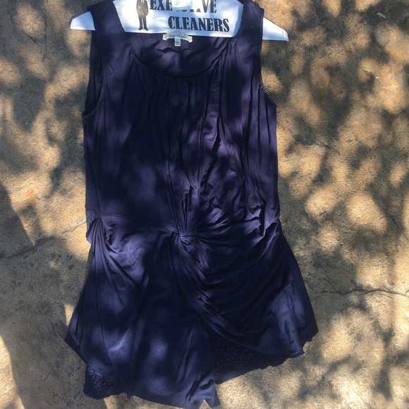 Top - Picture 2 of 4